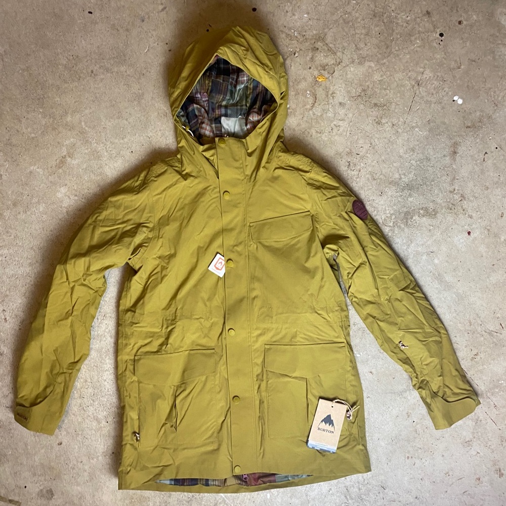 Women’s Burton Runestone Jacket NEW with tags